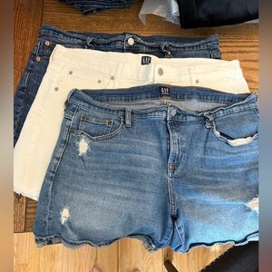 3 pair GAP Denim and White Shorts Set
